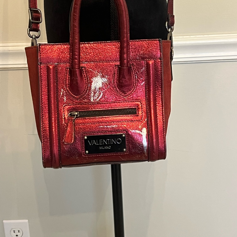 Valentino Milano Red with Metallic Tote Bag/ Purse / Handbag with shoulder strap